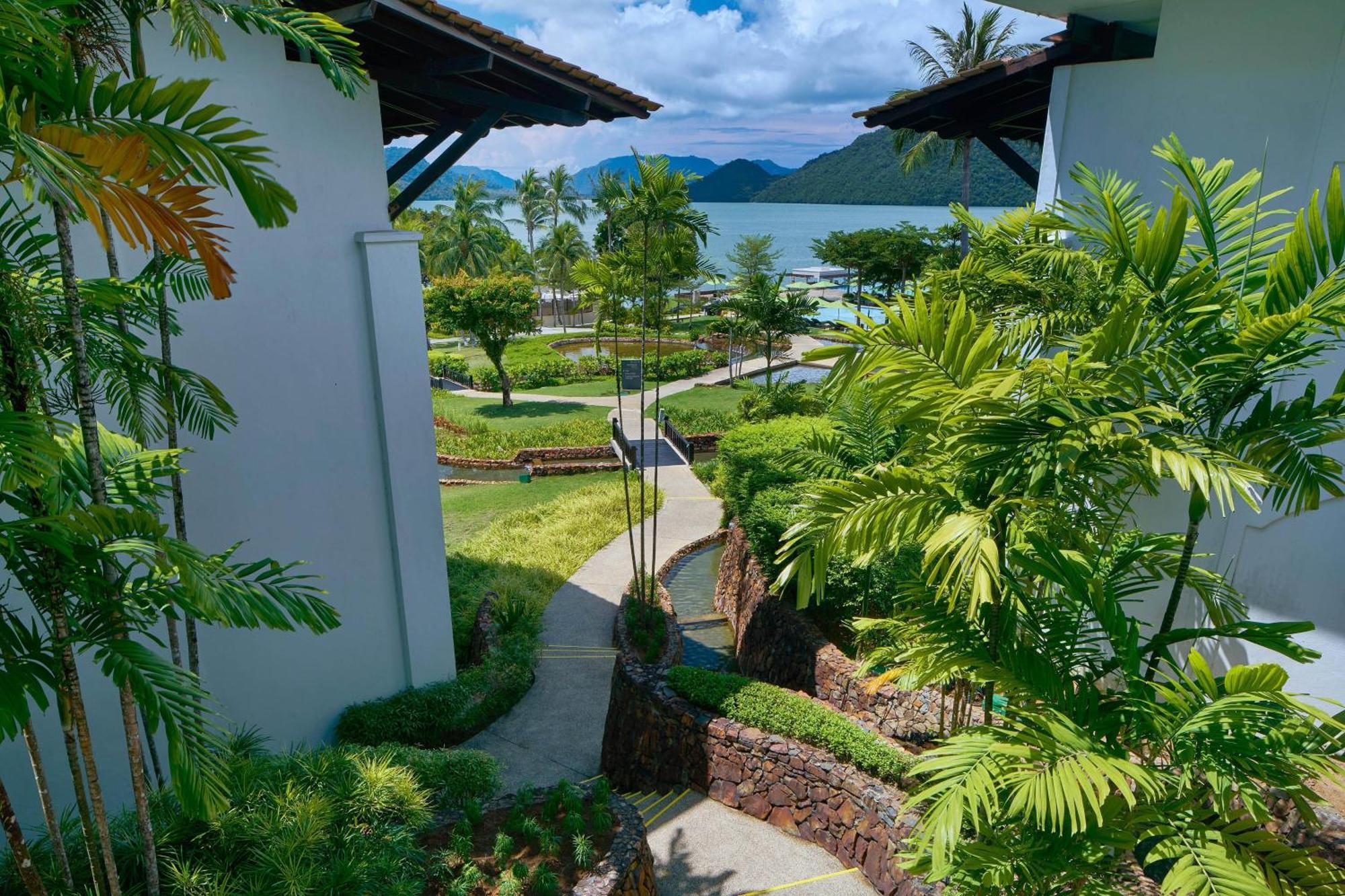 The Westin Langkawi & Tempat peranginan Kuah